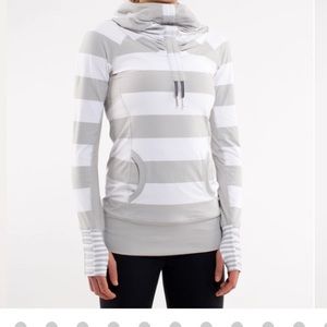 lululemon Run: Stay On Course Pullover